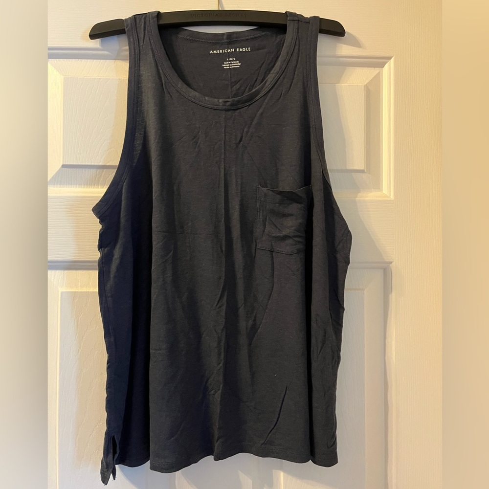 BNWT American Eagle Outfitters Grey tank muscle tee